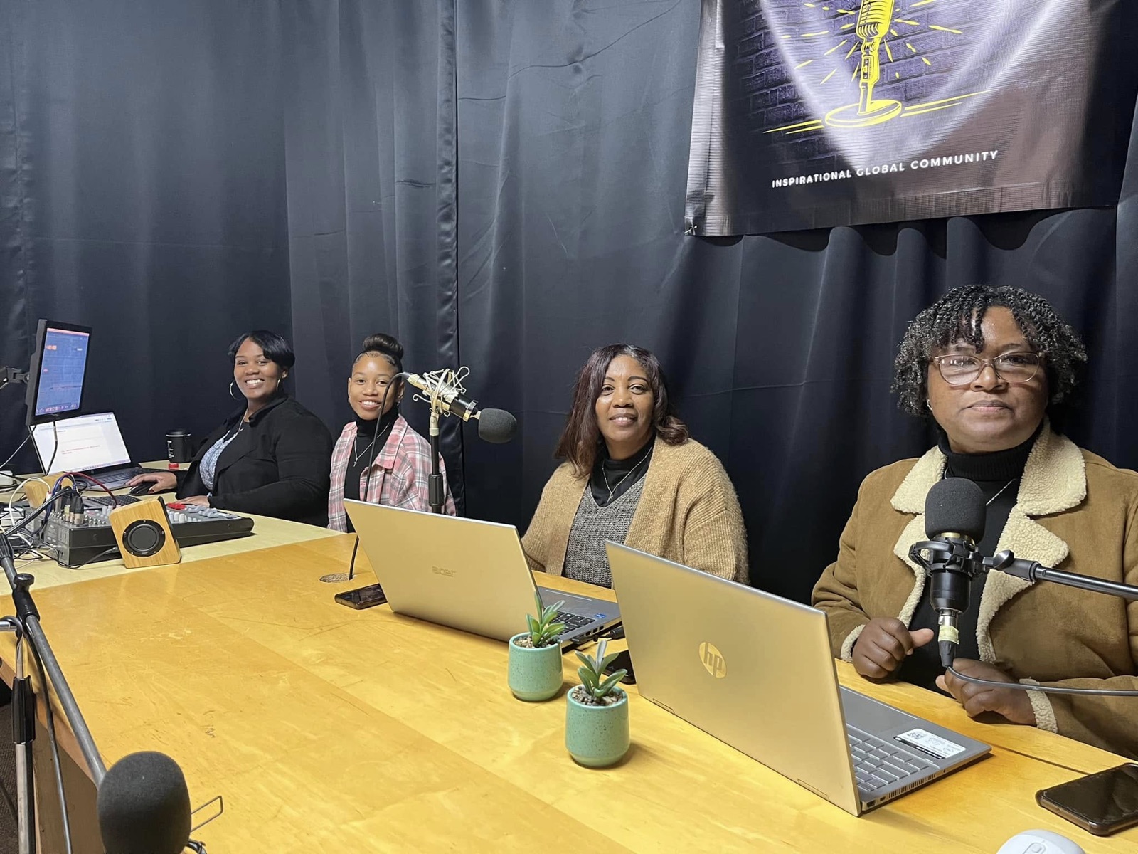 YLI radio presenters